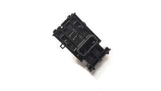 Recambio de mando elevalunas delantero derecho para toyota corolla (e21) 2019- referencia OEM IAM 8481002260  