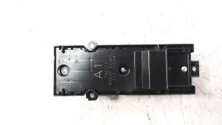 Recambio de mando elevalunas delantero izquierdo para toyota corolla (e21) 2019- referencia OEM IAM 8404002370  