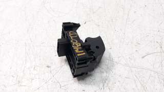 Recambio de mando elevalunas trasero derecho para toyota corolla (e21) 2019- referencia OEM IAM 8481002250  