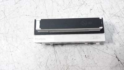 Recambio de pantalla multifuncion para toyota corolla (e21) 2019- referencia OEM IAM 8395002520A  