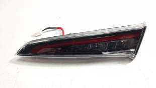 Recambio de piloto trasero derecho interior para toyota corolla (e21) 2019- referencia OEM IAM 8158102B80  
