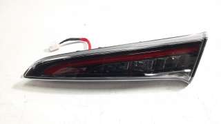 Recambio de piloto trasero derecho interior para toyota corolla (e21) 2019- referencia OEM IAM 8158102B80  