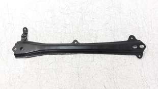 Recambio de travesaño inferior para toyota corolla (e21) 2019- referencia OEM IAM 5110802110  