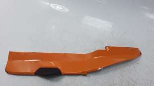 Recambio de moldura para lambretta v200 special flex 2021- special flex referencia OEM IAM 83620XK10000  