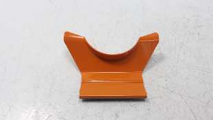 Recambio de moldura para lambretta v200 special flex 2021- special flex referencia OEM IAM 61104XK10000  