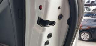 Recambio de cerradura puerta trasera derecha para citroën c4 lim. 2010-2018 live edition referencia OEM IAM 9685352080  