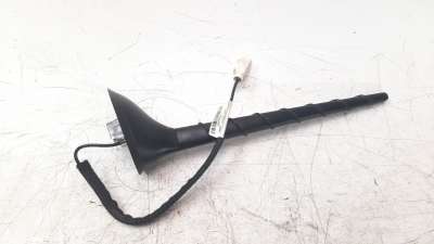 Recambio de antena para jeep compass ii 2017- 2.0 m-jet cat referencia OEM IAM P05091872AA  
