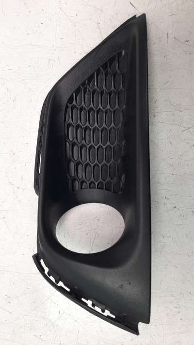 Recambio de rejilla paragolpes izquierda para jeep compass ii 2017- 2.0 m-jet cat referencia OEM IAM 4010170342AB  