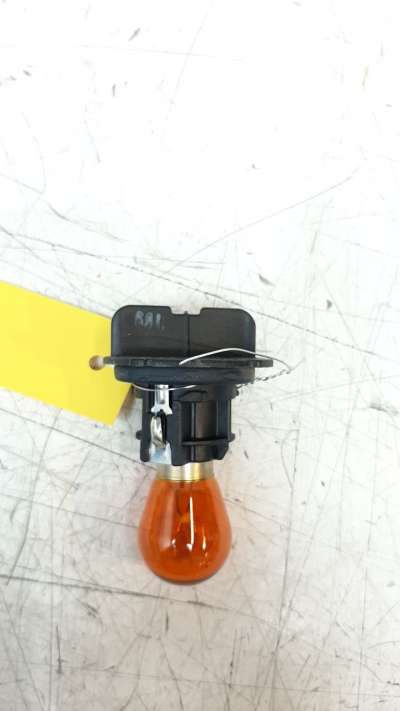 Recambio de portalamparas para dacia sandero 2012- 0.9 tce cat referencia OEM IAM PA66-GF30  