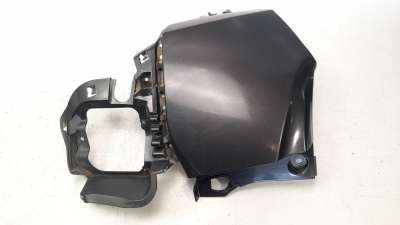 Recambio de molduras traseras para jeep renegade 2014- limited 4x4 referencia OEM IAM 735585022  