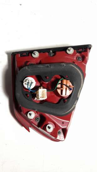 Recambio de piloto trasero derecho interior para kia carens ( ) 2013- 1.6 gdi cat referencia OEM IAM 92404A4   2