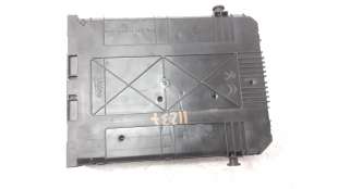 Recambio de caja reles / fusibles para peugeot 2008 (--.2013) 2013-2019 1.2 12v e-thp referencia OEM IAM 9819850080   2