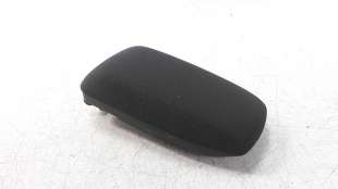 Recambio de apoyabrazos central para toyota auris 2012-2019 1.4 turbodiesel cat referencia OEM IAM 5890502880C2  