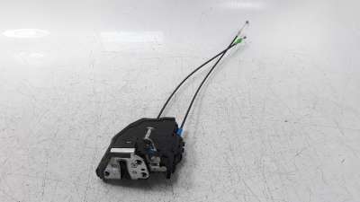 Recambio de cerradura puerta trasera derecha para toyota auris 2012-2019 1.4 turbodiesel cat referencia OEM IAM 6905005051  
