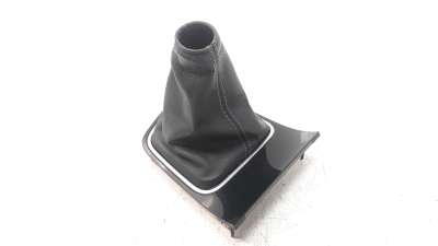 Recambio de pomo palanca cambio para toyota auris 2012-2019 1.4 turbodiesel cat referencia OEM IAM 5884302840  