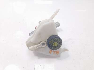 Recambio de bomba freno para mercedes-benz clase c (w205) familiar 2014- 2.1 cdi cat referencia OEM IAM 2054300001  