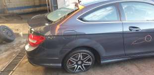 Recambio de bomba combustible para mercedes-benz clase c (w204) coupe 2011-2015 2.1 cdi cat referencia OEM IAM A2044702294  