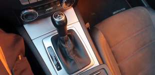 Recambio de palanca cambio para mercedes-benz clase c (w204) coupe 2011-2015 2.1 cdi cat referencia OEM IAM A2042677524  
