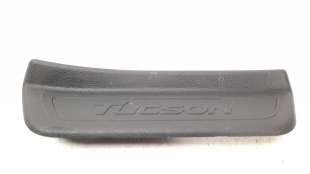 Recambio de moldura para hyundai tucson 2015- 1.6 cat referencia OEM IAM 85888D7000  