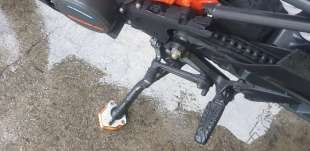Recambio de caballete lateral para ktm 125 duke 2016- 125 duke referencia OEM IAM 28103023000  