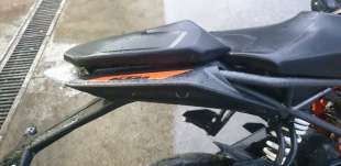Recambio de moldura para ktm 125 duke 2016- 125 duke referencia OEM IAM 93008042100C1  