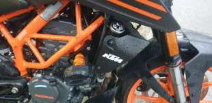 Recambio de moldura para ktm 125 duke 2016- 125 duke referencia OEM IAM 94108020000C2  