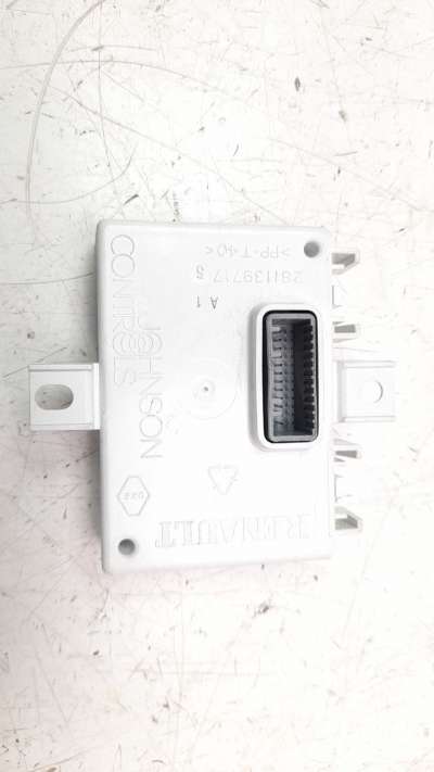 Recambio de modulo electronico para renault clio iv 2012- 0.9 referencia OEM IAM 283467680R  