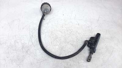Recambio de bomba freno para ktm 390 duke 2016- 390 duke referencia OEM IAM 93013060000  