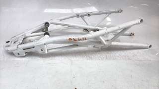 Recambio de subchasis trasero para ktm 390 duke 2016- 390 duke referencia OEM IAM 9300300200028  