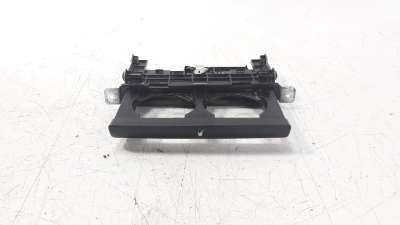 Recambio de cenicero para nissan terrano/terrano.ii (r20) 1993-2007 3.0 td cat referencia OEM IAM 684300X810  