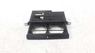 Recambio de cenicero para nissan terrano/terrano.ii (r20) 1993-2007 3.0 td cat referencia OEM IAM 684300X810   2