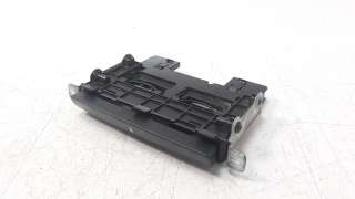 Recambio de cenicero para nissan terrano/terrano.ii (r20) 1993-2007 3.0 td cat referencia OEM IAM 684300X810  