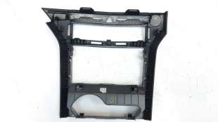 Recambio de moldura para opel astra h ber. 2006-2010 1.7 16v cdti referencia OEM IAM 13141091   2