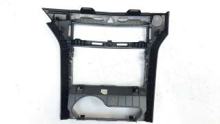 Recambio de moldura para opel astra h ber. 2006-2010 1.7 16v cdti referencia OEM IAM 13141091  