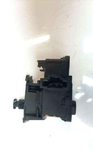 Recambio de tapa exterior combustible para seat leon st (5f8) 2013- 2.0 tdi referencia OEM IAM 7P0810773F  
