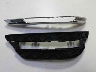 Recambio de rejilla paragolpes derecha para mercedes-benz clase c (w204) lim. 2011-2014 referencia OEM IAM A2048802624 107132433