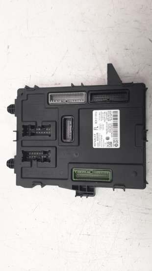 Recambio de caja reles / fusibles para renault megane iv berlina 5p 2015- 1.2 tce energy referencia OEM IAM 284B14565R A2C377978