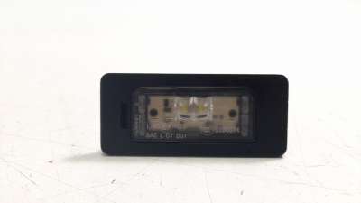 Recambio de piloto matricula para bmw x1 (e84) 2009-2015 2.0 turbodiesel cat referencia OEM IAM 100830316  