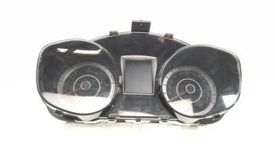 Recambio de cuadro instrumentos para ssangyong korando 2010- 2.2 td cat referencia OEM IAM 8025032300  