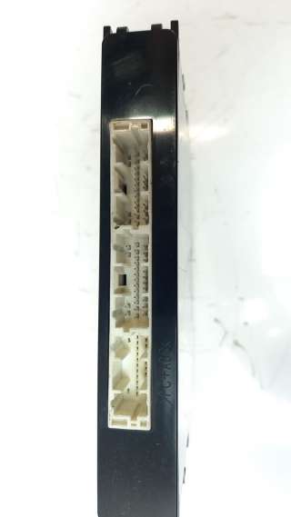 Recambio de modulo electronico para toyota rav4 2018- hybrid 4x2 advance referencia OEM IAM 8999042300  