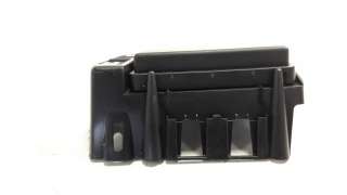 Recambio de caja reles / fusibles para renault captur ii 2019- 1.3 tce referencia OEM IAM 284B67877R  