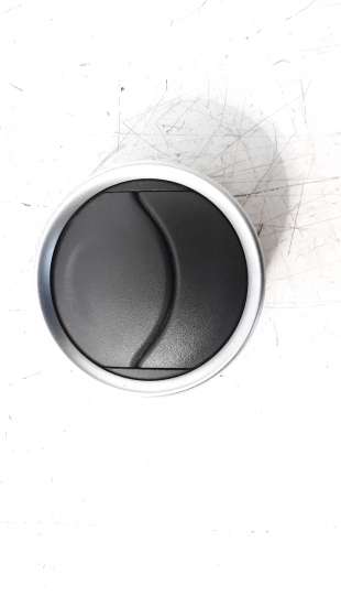 Recambio de rejilla aireadora para suzuki vitara 2015- 1.4 16v boosterjet cat referencia OEM IAM 7363054P0  
