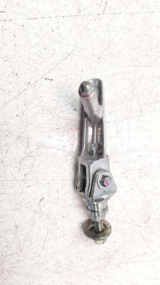 Recambio de estribo lateral para honda cb 125 f 2015- referencia OEM IAM 50665MEL000  