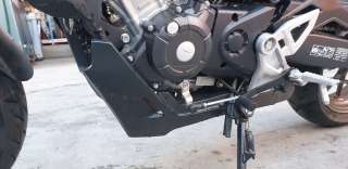 Recambio de moldura para honda cb 125 f 2015- referencia OEM IAM 64321K98E01ZB  