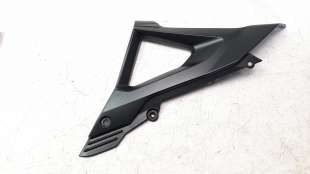 Recambio de moldura para honda cb 125 f 2015- referencia OEM IAM 83511K94T00  