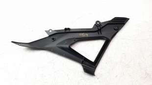 Recambio de moldura para honda cb 125 f 2015- referencia OEM IAM 83521K94T00   2