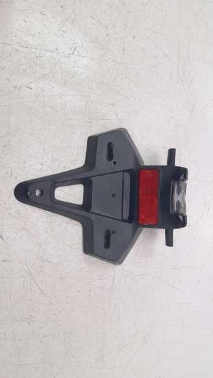 Recambio de portamatriculas para honda cb 125 f 2015- referencia OEM IAM 80112K94T00  