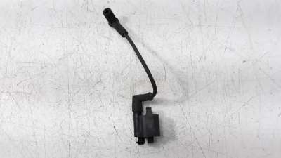 Recambio de bobina encendido para ducati scrambler 2014-2020 referencia OEM IAM 38010151A 0040100503 