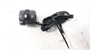 Recambio de piña luces izquierda para ducati scrambler 2014-2020 referencia OEM IAM 65110171E  