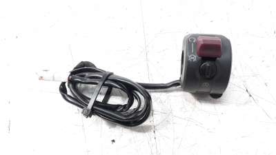 Recambio de piña luces derecha para ducati scrambler 2014-2020 referencia OEM IAM 65010172B  